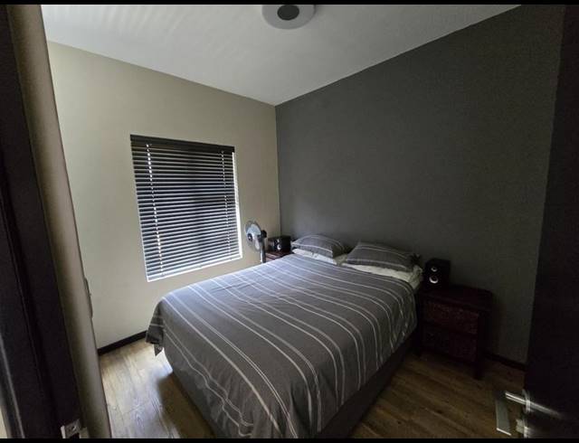 2 BEDROOM PROPERTY TO RENT IN ROSEBANK